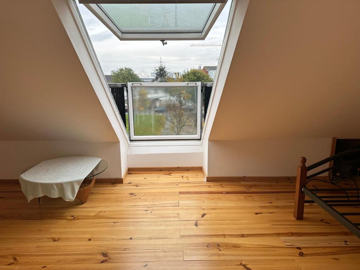 Tran Homestay London Exterior photo